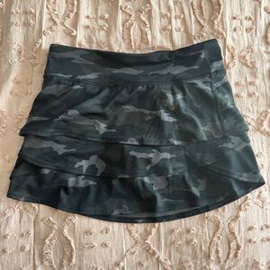 Athleta girl Camp skirt